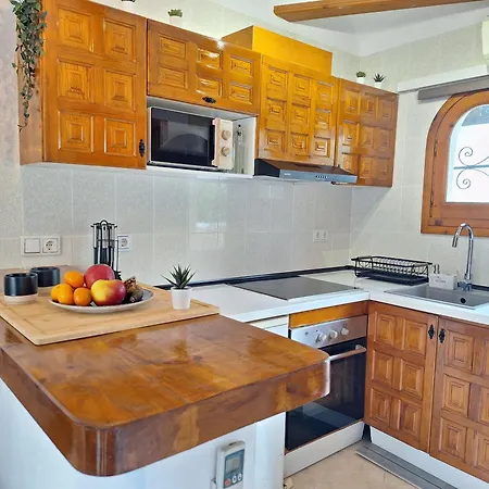 La Karina * Denia